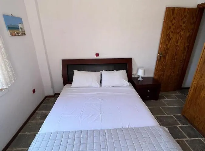 Christina 2 Merichas